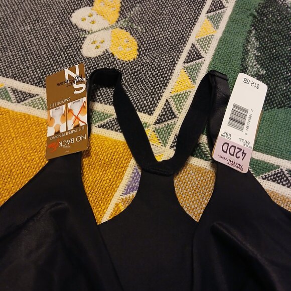 NWT Sweet Nothings Women's 42DD Smooth Fit Black Bra - Picture 3 of 9